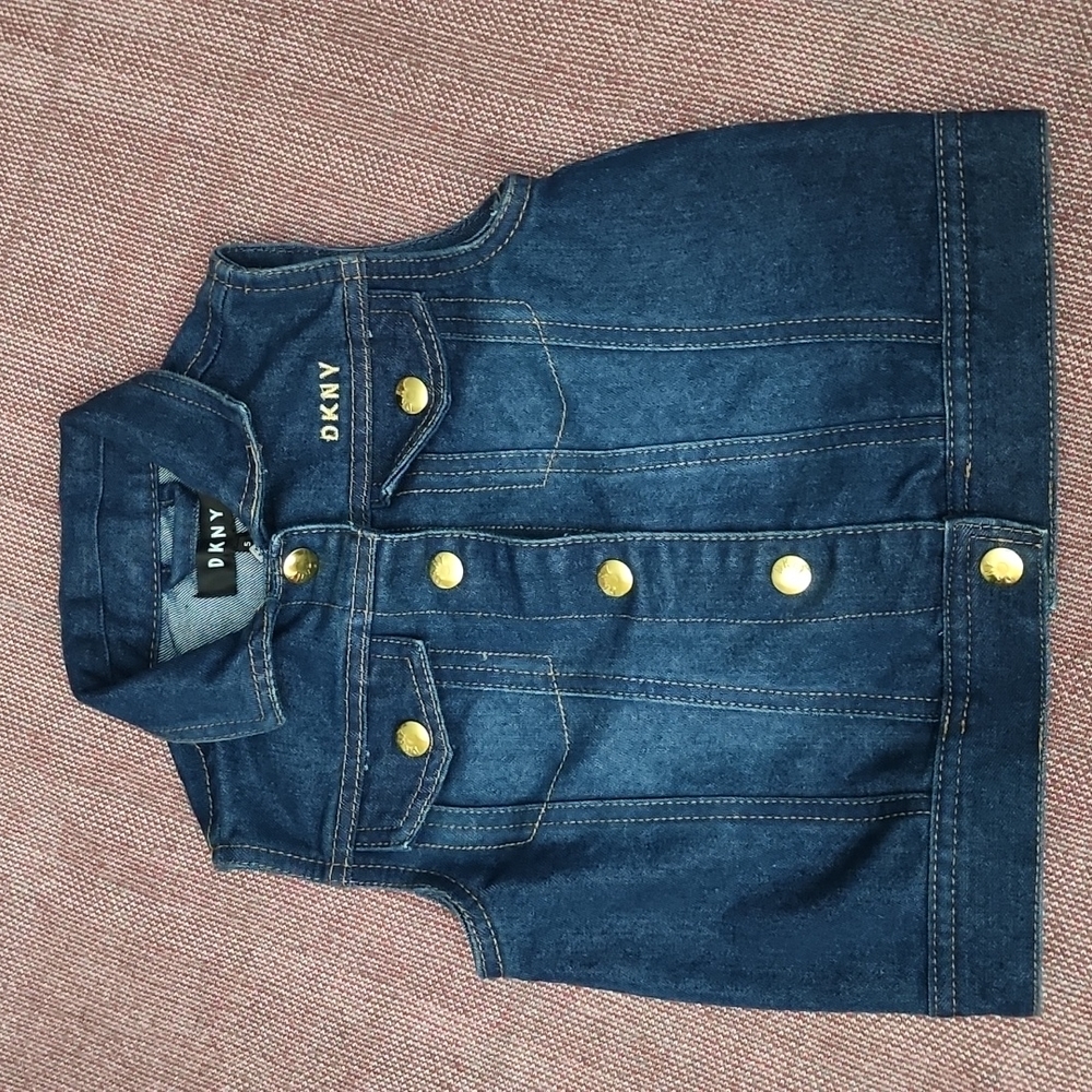 DKNY Girls Vest - Size 5